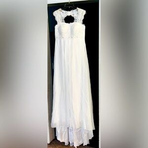 Beachy Style Wedding Dress